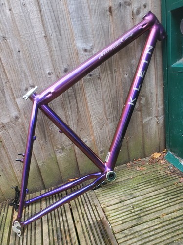 Klein attitude comp - comp, frame