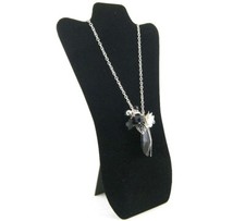 Black velvet Necklace Display