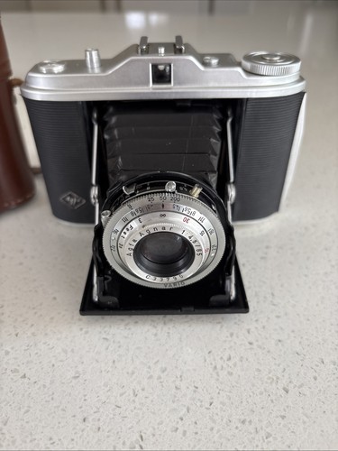 Agfa isolette camera - isolette, i