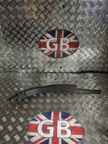 Range rover evoque rear wiper - evoque,