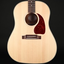 Gibson J-45 Standard in Gibson