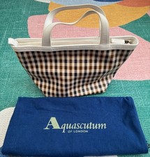 Ladies AQUASCUTUM  Check white