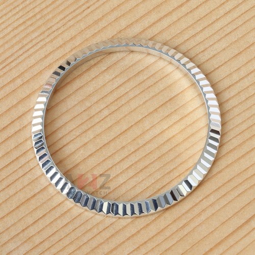 18k white gold watch bezel - 18k,