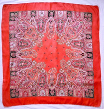 Vintage silk scarf - detailed