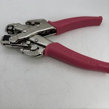 We R Memory Keepers Crop-A-Dile Hole Punch Eyelet Setter Tool Pink Handle