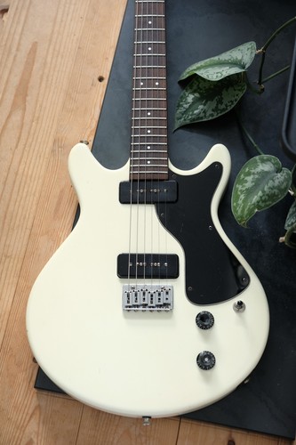 Yamaha junior 1990 - 1990, white