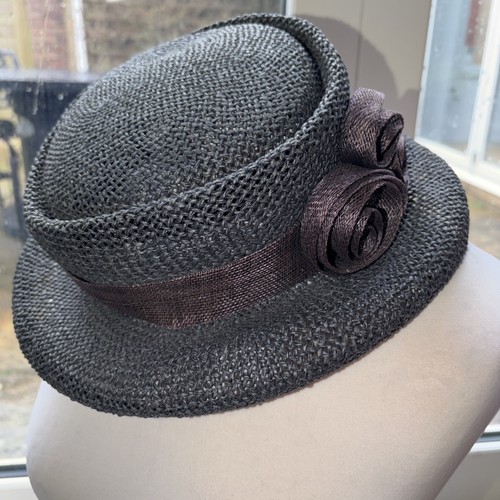 Black brown vintage straw - black,
