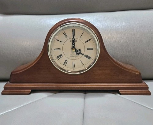 Seiko quartz mantel clock - seiko,