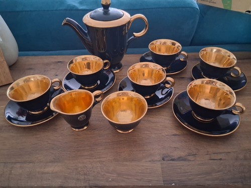 Black and gold tea - black,