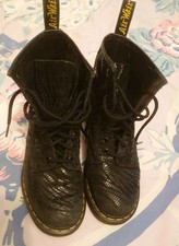 Dr Martens Black Soft Zebra