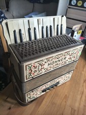 Hohner Student 1 Accordion