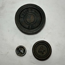 Antique Cast Iron Scale Weighs 1/2 oz, 4 oz & 1 LB Mercantile Rustic Weights OLD