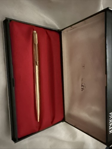 Gold parker pen - gold,