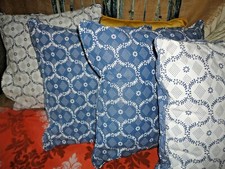 IKEA ALVINE FIGUR BLUE FILAGREE DIAMOND DOTS ZIPPERED SQUARE THROW PILLOW COVER