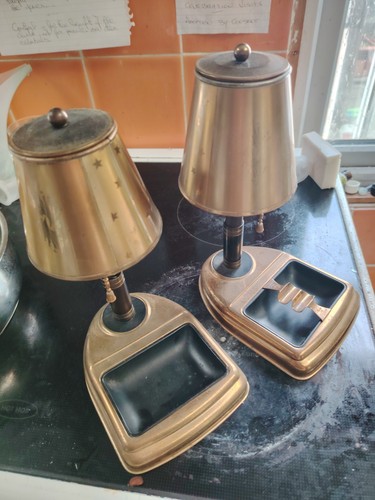 Vintage cigarette lamp style