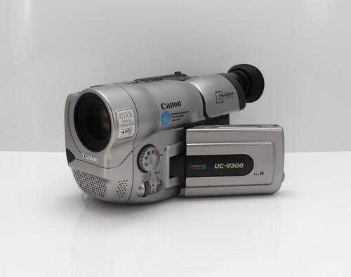 Canon v300 camcorder 8mm - canon, uc-v300