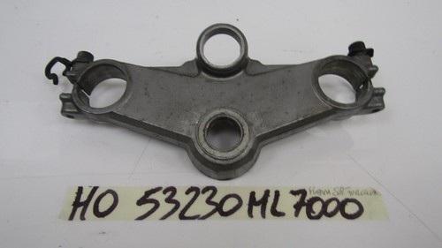 Upper steering plate fork