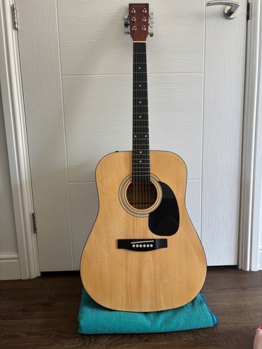 Chantry acoustic guitar model - chantry,