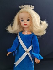 Vintage 1968 Blonde New Look Sindy Doll Miss Beautiful Gown Crown Necklace Shoes