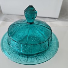 Jeanette Ultramarine 'Doric