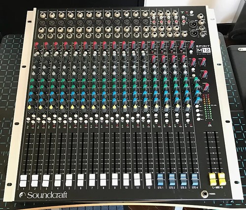 Soundcraft spirit m12 - spirit,