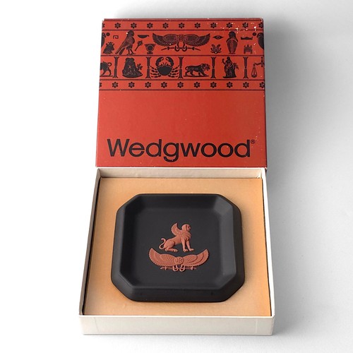 Wedgwood jasperware black - wedgwood,