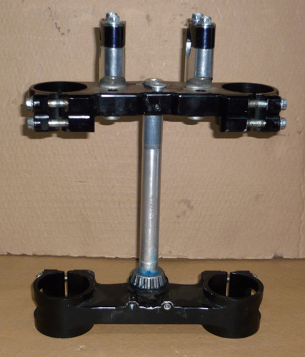 Kite triple clamps headstock - clamps,