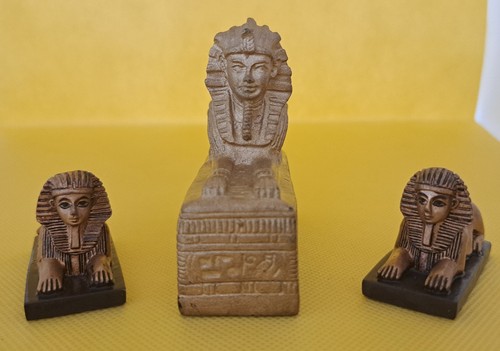Egyptian sphinx statues in - 3x,