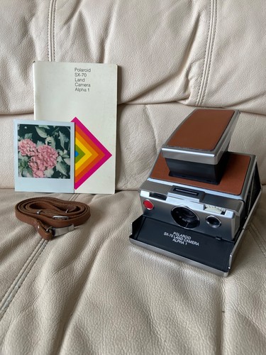 Polaroid alpha 1 instant - sx-70,