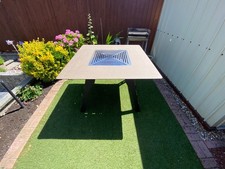 Garden table with firepit +