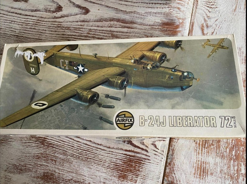 Vintage airfix b - 1/72, b-24j