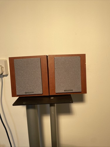Pair pioneer watts book - watts,