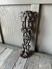 14” Cast Iron Grape Vine