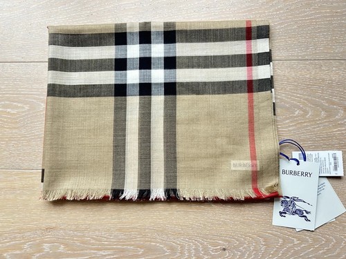 Burberry giant check gauze - check,