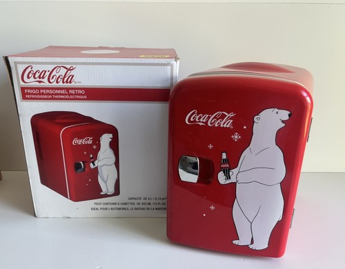 Koolatron mini fridge - mini, holds