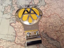 CLASSIC AA CAR BADGE 1945-1967