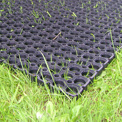 Heavy duty rubber grass - duty, mat