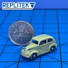 N Gauge Ford 103e Popular / Pop Saloon - Pale Green