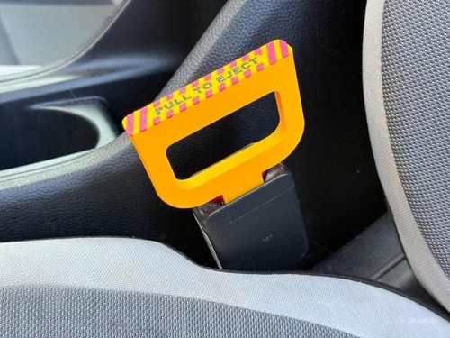 Pull eject seatbelt - pull-to-eject, &