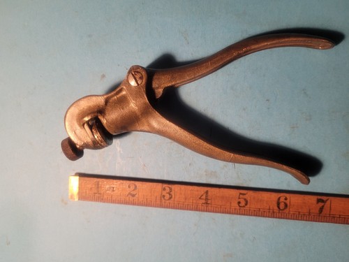 Vintage used but working - used,