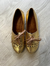 Gold Chie Mihara used, excellent condition,  low heel shoe size 38.5 EU/5.5 UK