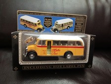 LEAF LTD DIECAST MALTA BUS WITH LAPEL PIN BADGE Jean Bedford Ob Coach