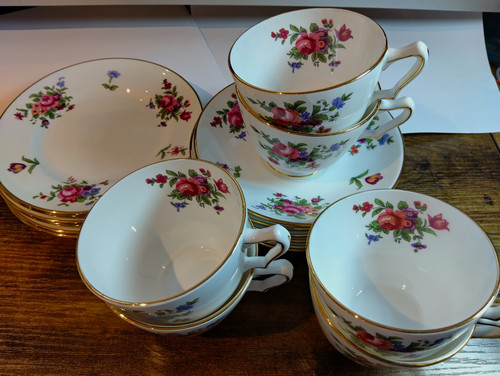 Crown staffordshire bone china - crown,