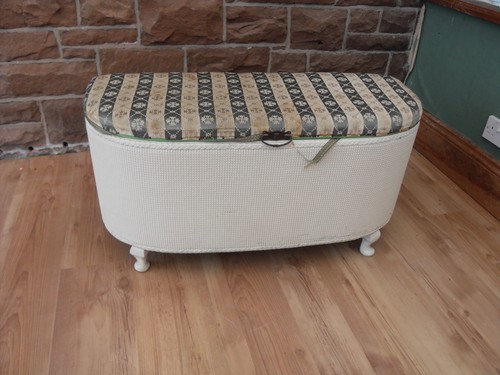Vintage lloyd loom style - vintage, large