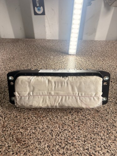 Audi rs7 dashboard airbag - audi,