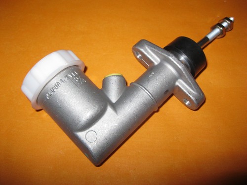 Brake clutch master cylinder - clutch,
