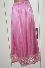 SLPZ 06 - Slinky silky soft