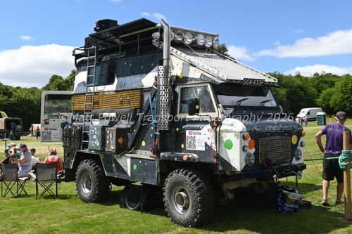 Photo 12x8 landrover forward - landrover,