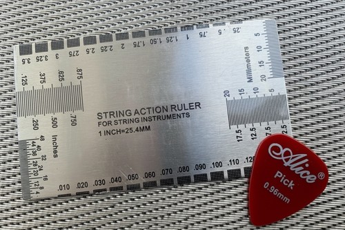 Stock steel guitar string - -,