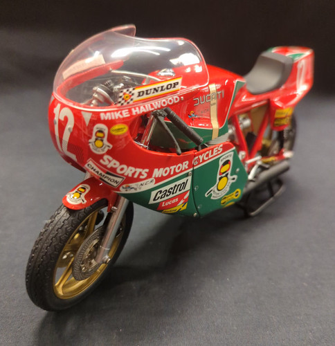 Minichamps ducati 900 - 1/12,